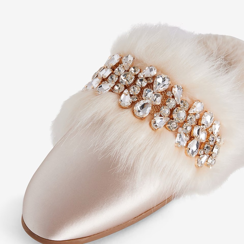 EXPRESS SATIN EMBELLISHED FAUX FUR SLIPPERS CHAMPAGNE SZ LG 9/10 NWT - Picture 3 of 4